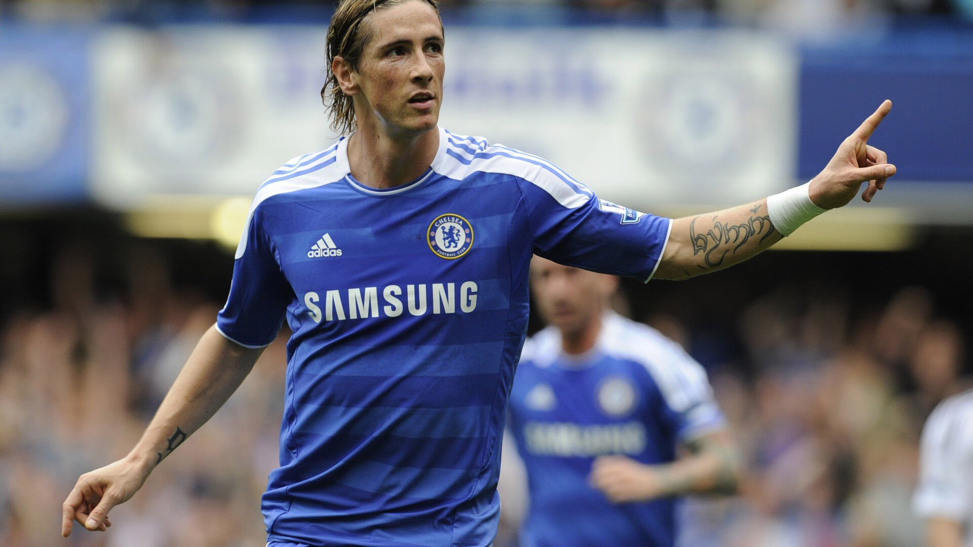 《堡垒之夜》“未来荣光”赛季开启,作品激发创意!